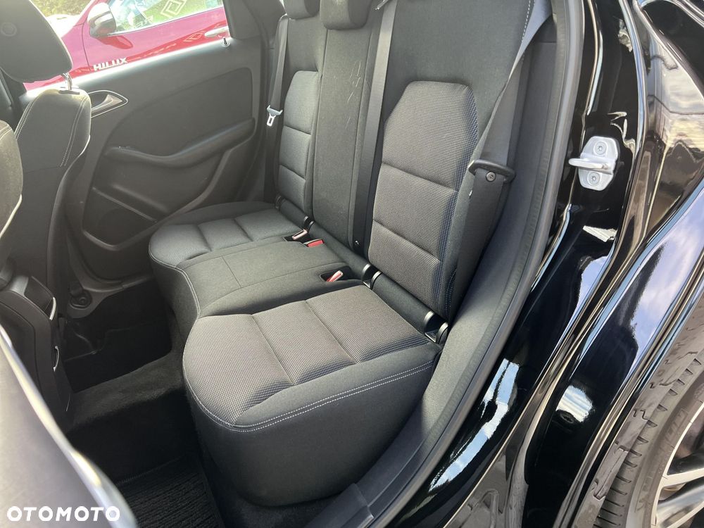 Mercedes-Benz Klasa B - 16