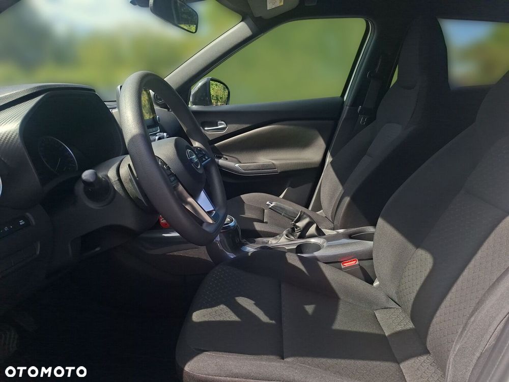 Nissan Juke 1.0 DIG-T N-Connecta DCT - 13