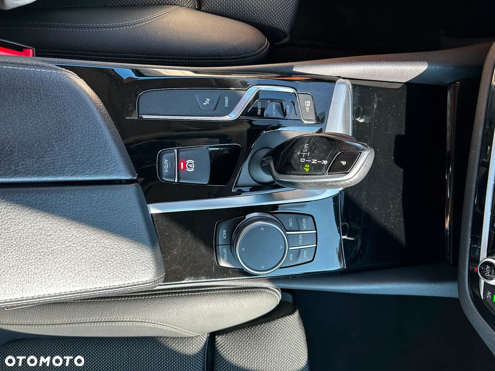 BMW Seria 5 530e iPerformance Luxury Line - 27
