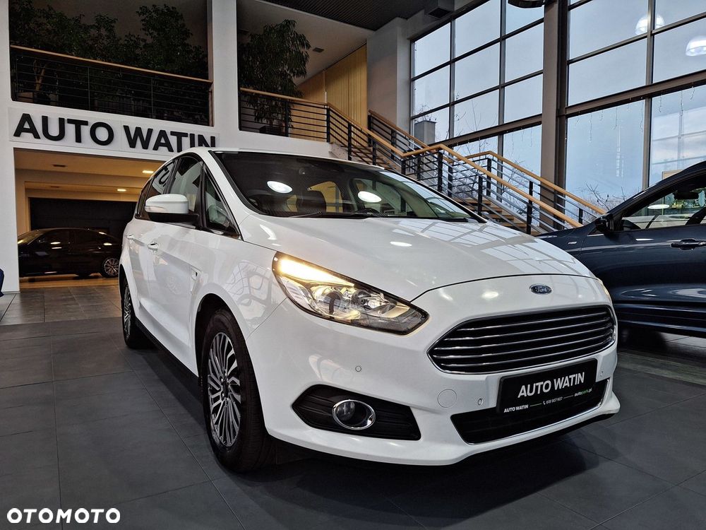 Ford S-Max 2.0 EcoBlue Titanium - 4