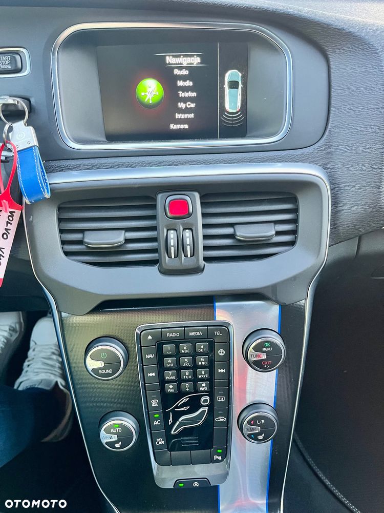 Volvo V40 T2 RDesign - 26