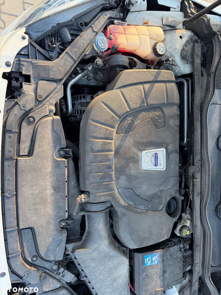 Volvo V40 D3 - 6