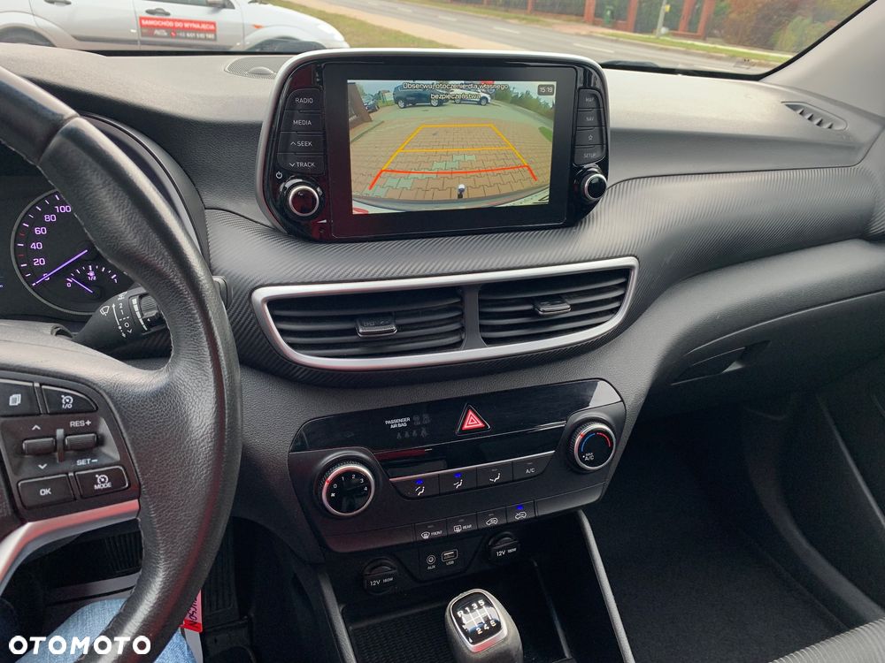 Hyundai Tucson 1.6 GDI BlueDrive Comfort 2WD - 19
