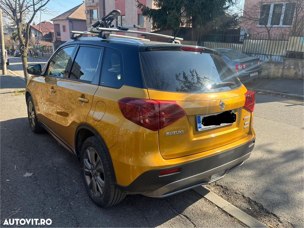 Suzuki Vitara 1.4 Boosterjet AllGrip MHEV Passion - 4