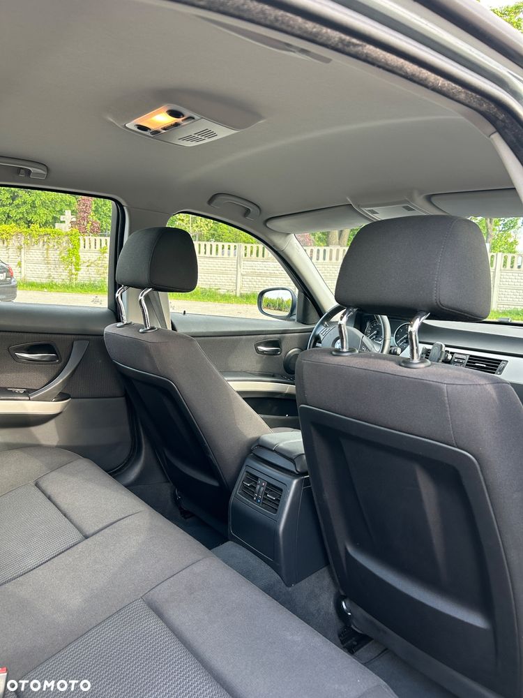 BMW Seria 3 - 15