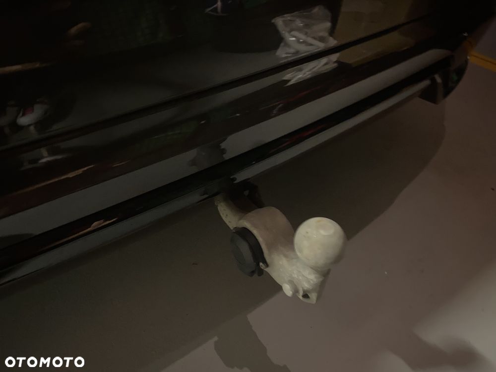 Volvo XC 60 B4 B R-Design - 29