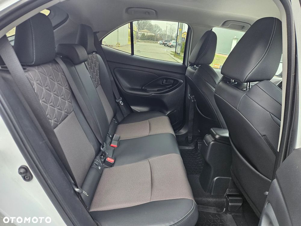 Toyota Yaris Cross Hybrid 1.5 Executive - 22