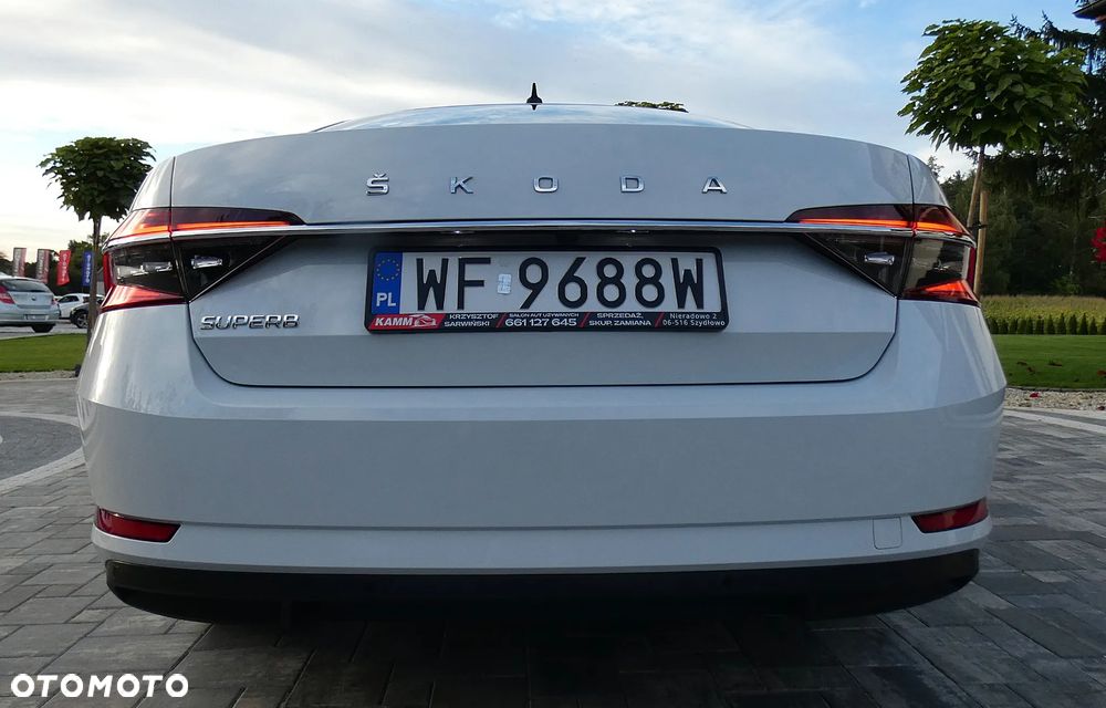 Skoda Superb 2.0 TDI SCR Style DSG - 21