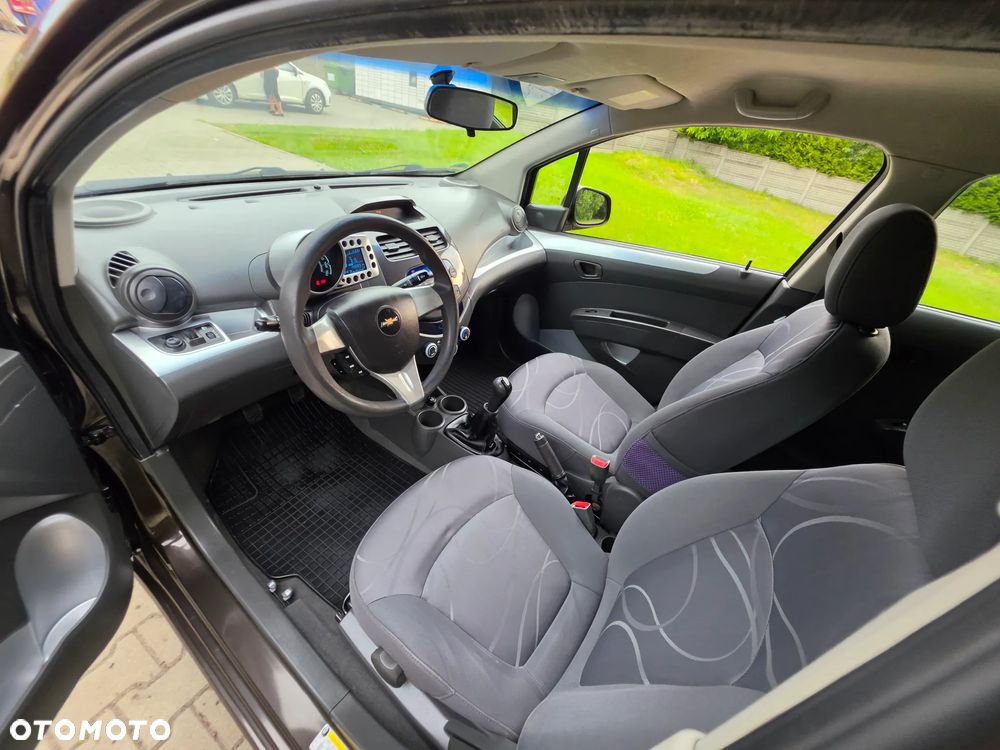 Chevrolet Spark 1.2 LT - 16
