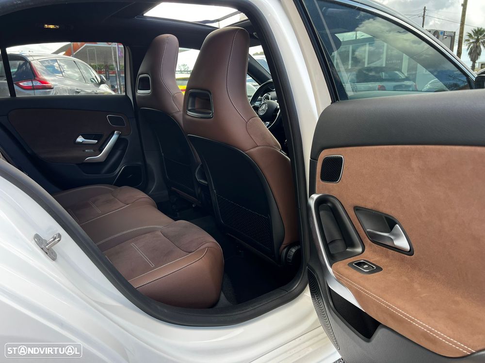 Mercedes-Benz A 250 e - 16