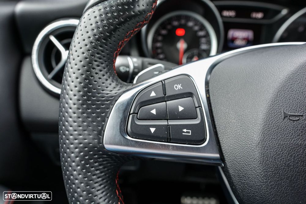 Mercedes-Benz CLA 200 d Shooting Brake AMG Line Aut. - 16