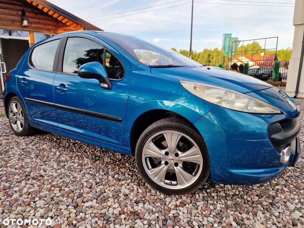 Peugeot 207 110 Sport - 3