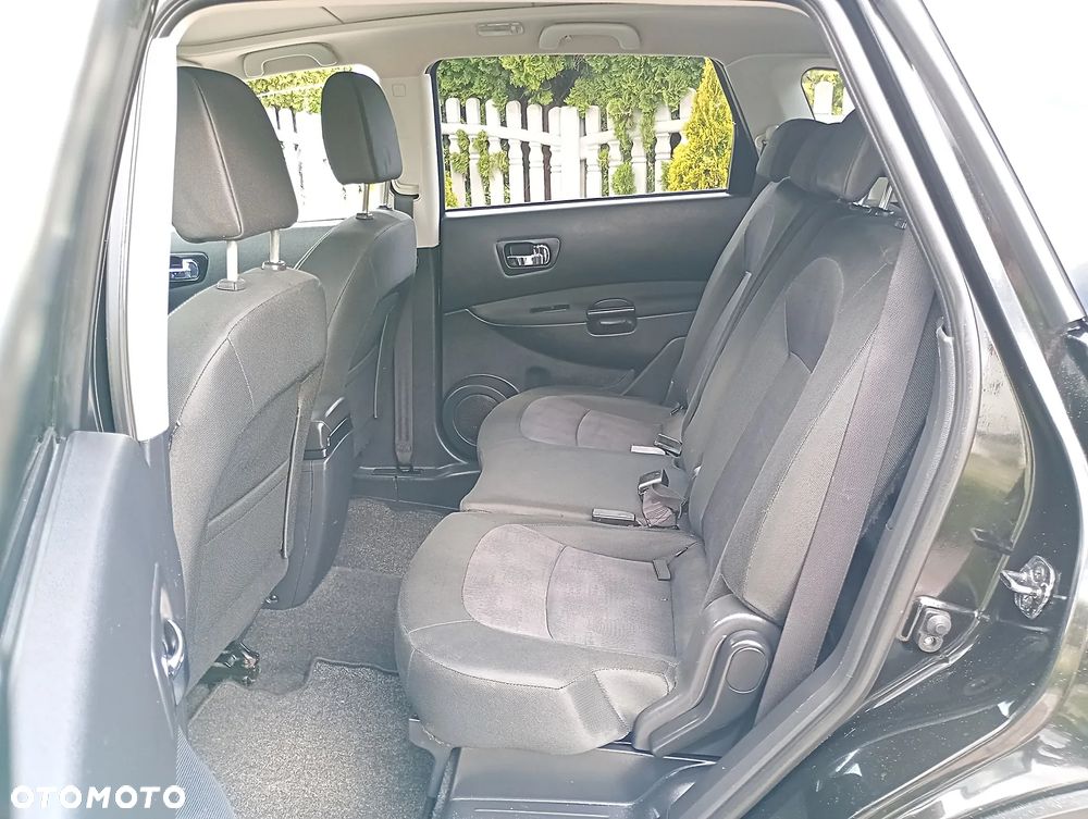 Nissan Qashqai+2 - 26