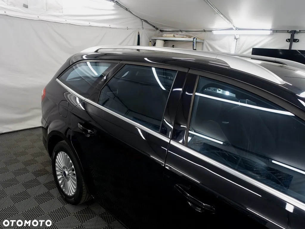 Ford Mondeo 2.0 Titanium - 28