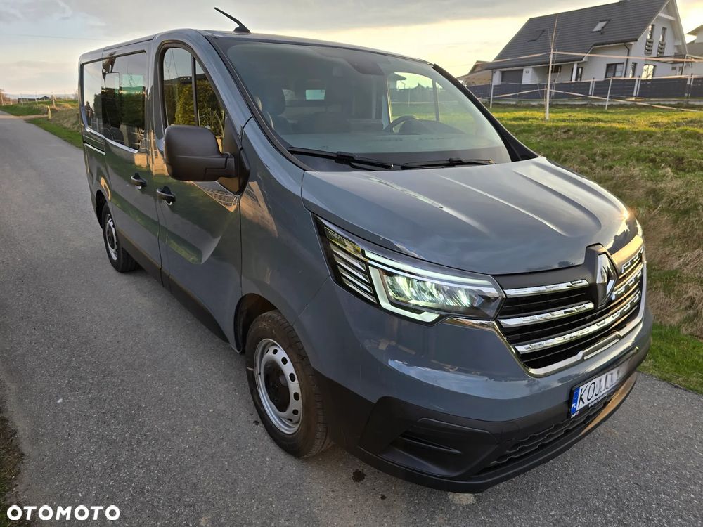 Renault Trafic - 2