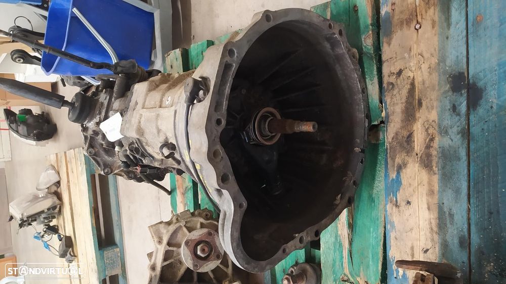 CAIXA DE VELOCIDADES NISSAN TERRANO II R20 - 1