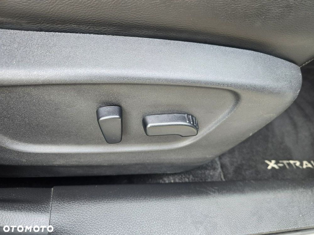Nissan X-Trail - 10