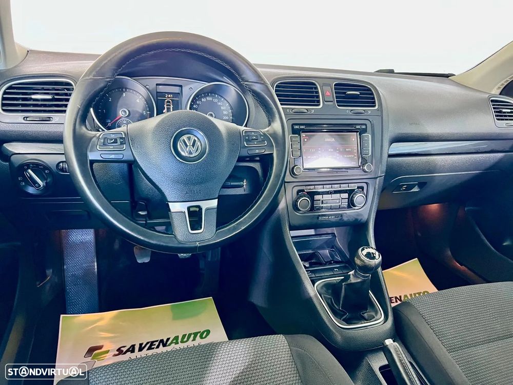 VW Golf Variant 1.6 TDi Confortline - 16