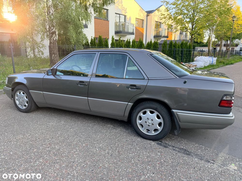 Mercedes-Benz W124 (1984-1993) - 3