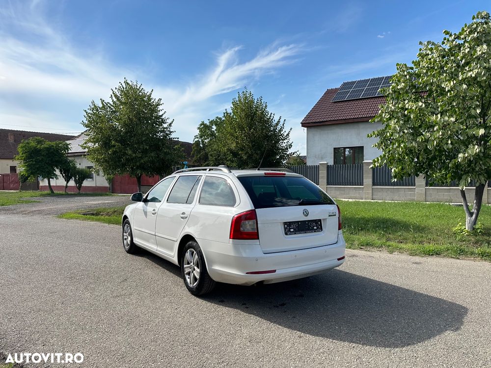 SKODA Octavia 2009 — imagine 3