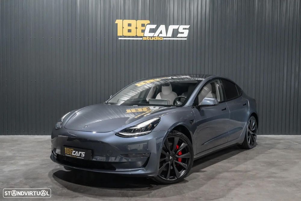 Tesla Model 3 Performance Dual Motor AWD - 31