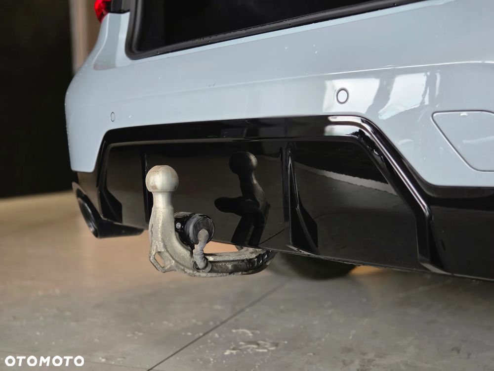 BMW Seria 3 - 25