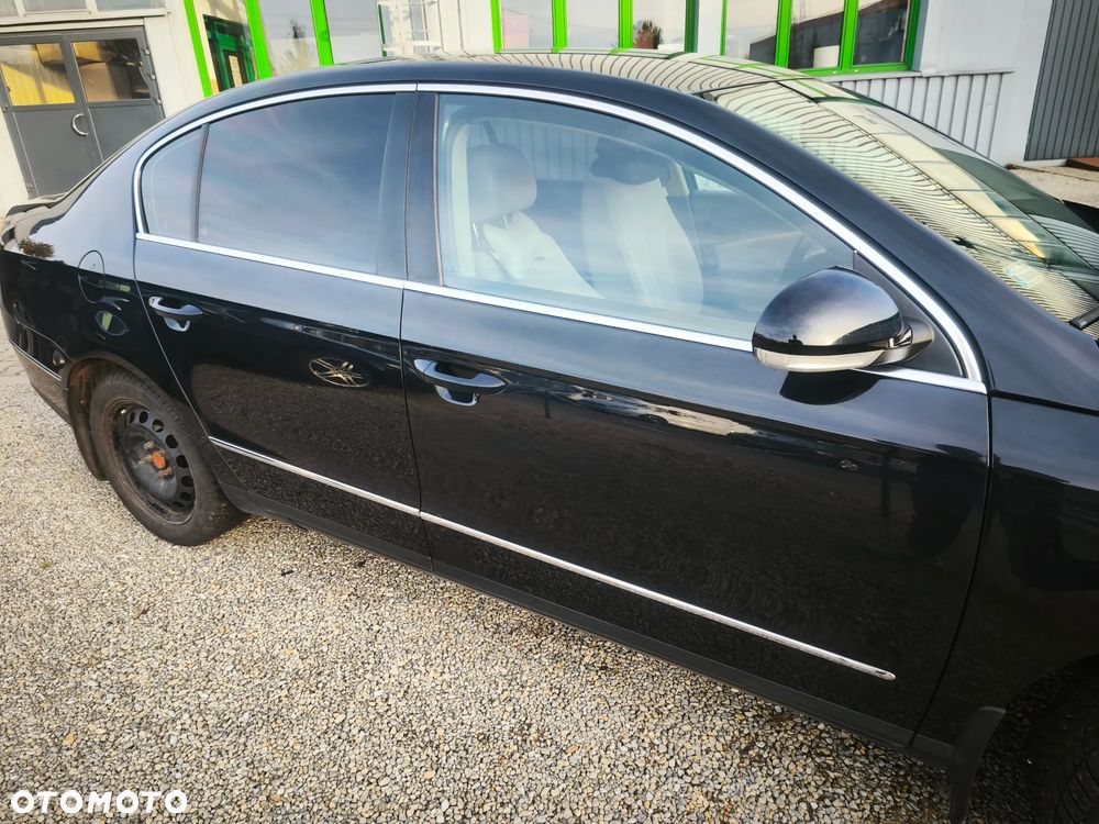 Volkswagen Passat 1.8 TSI Comfortline - 8
