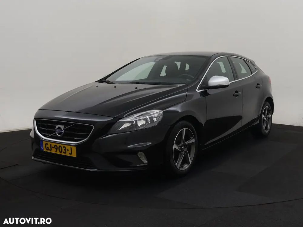 Volvo V40 D2 RDesign