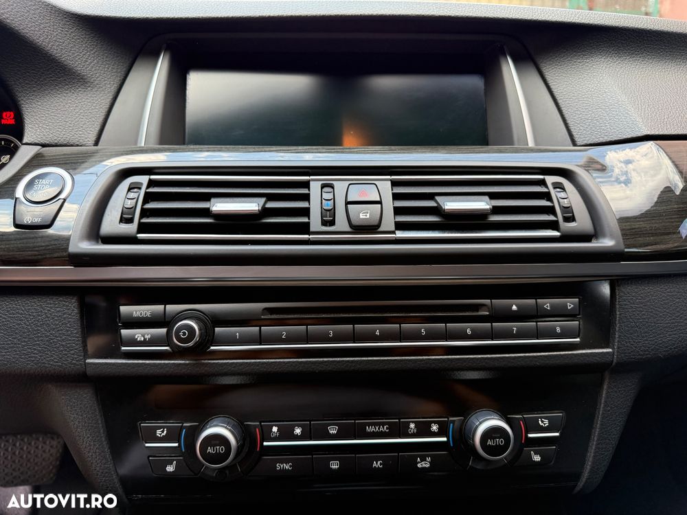 BMW Seria 5 520d Aut. - 9