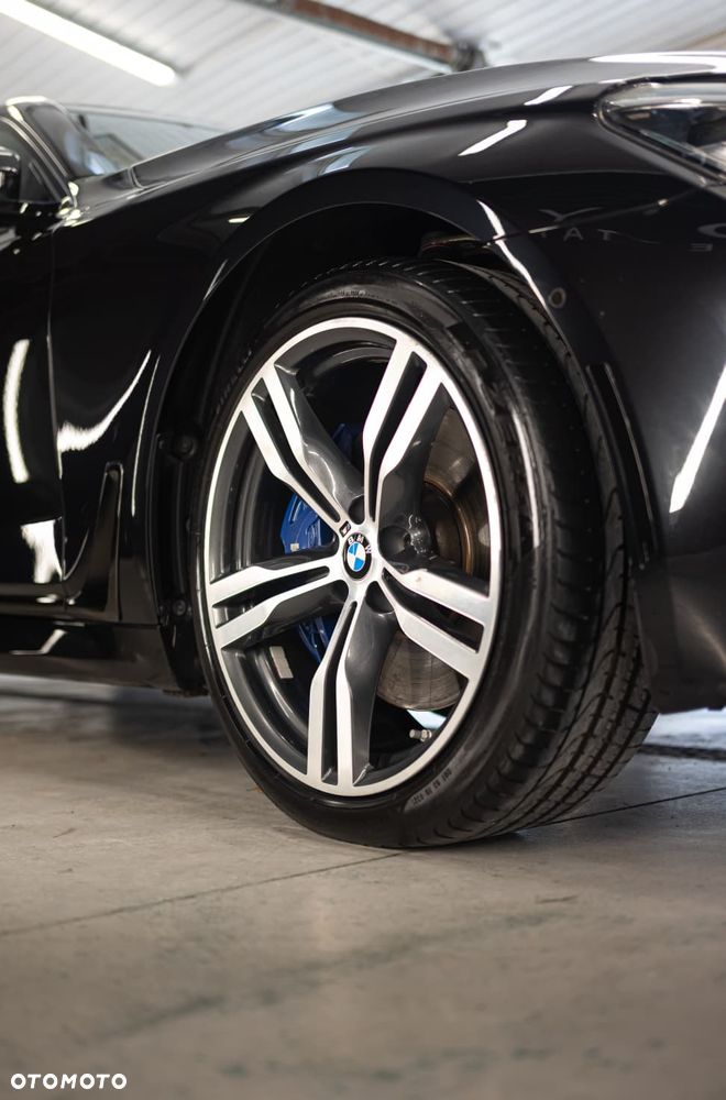 BMW Seria 7 750Li - 9