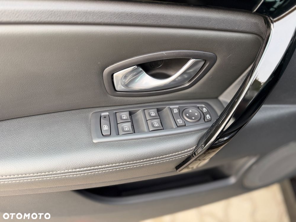Renault Laguna 2.0 T Bose Edition - 35