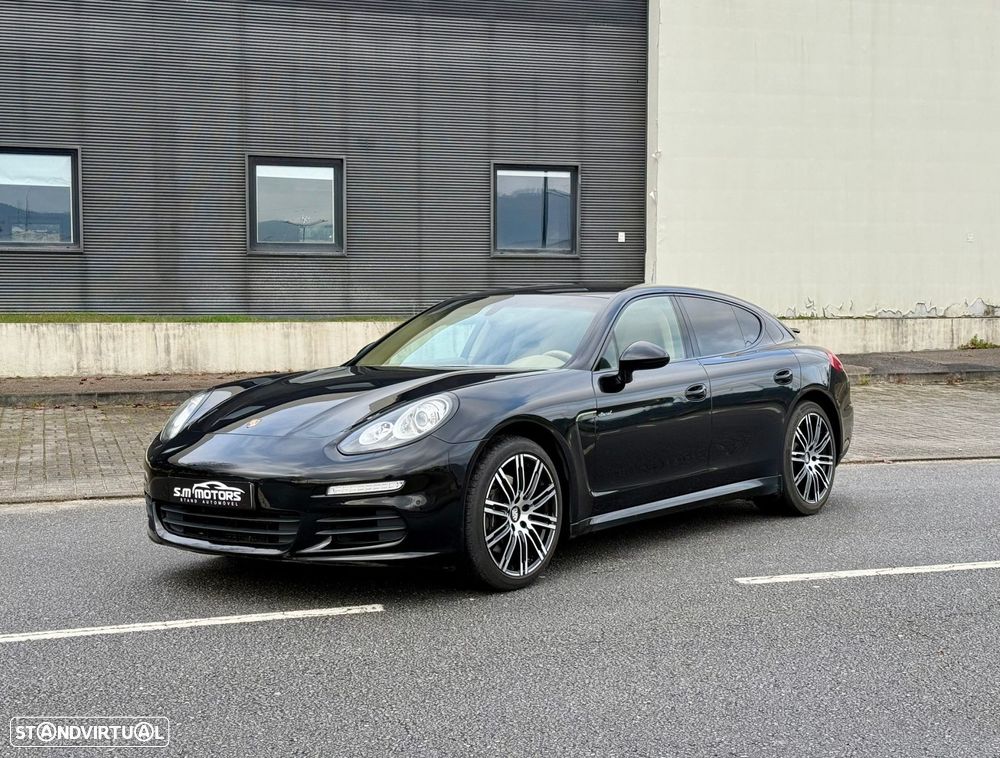 Porsche Panamera Edition - 3