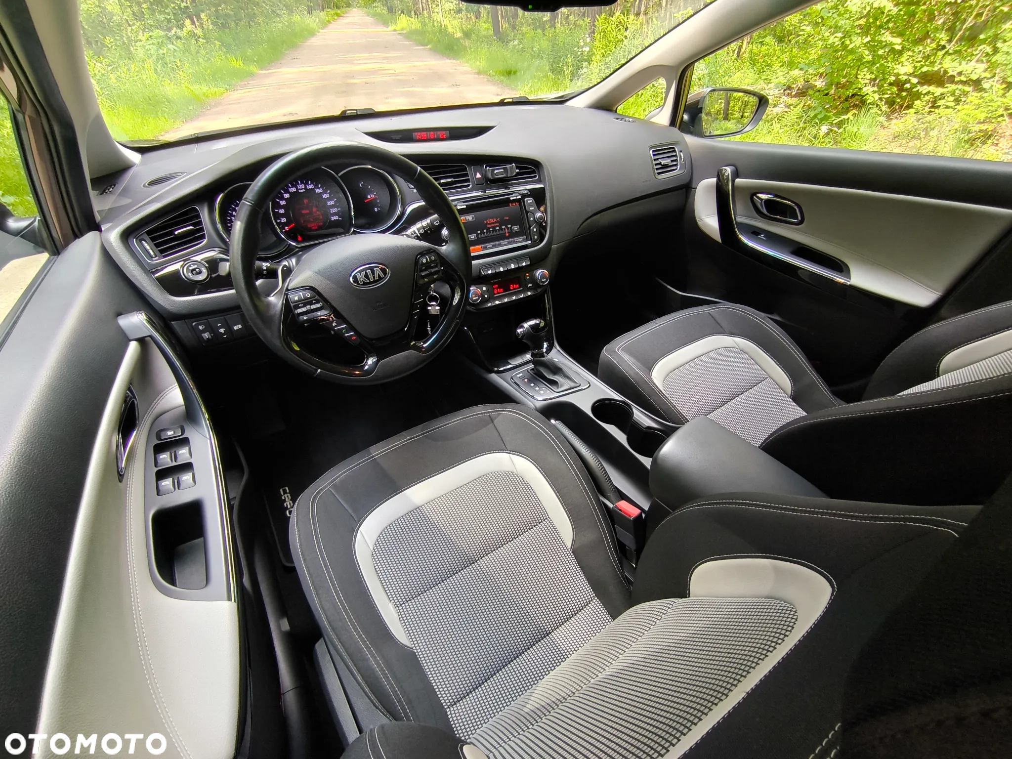 Kia Ceed Cee'd 1.6 GDI L DCT - 12