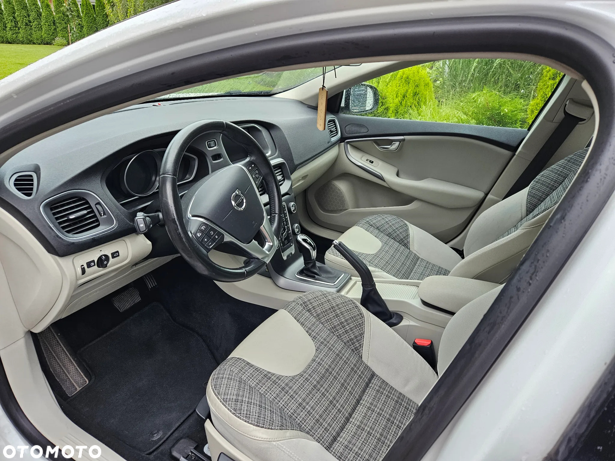 Volvo V40 - 4