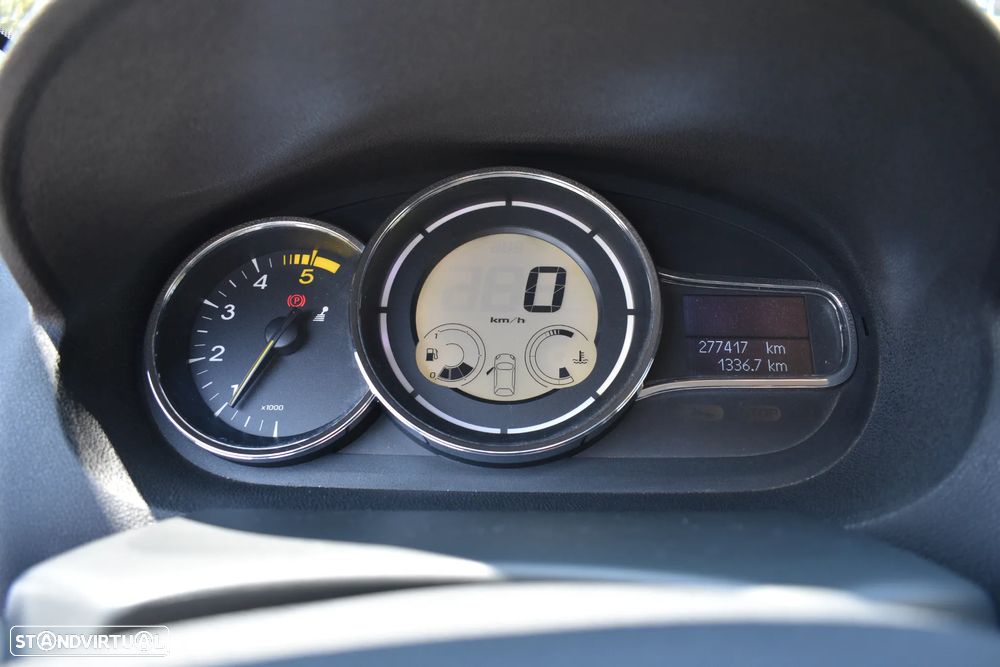 Renault Mégane Coupe - 11