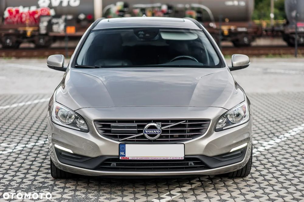 Volvo V60 - 3
