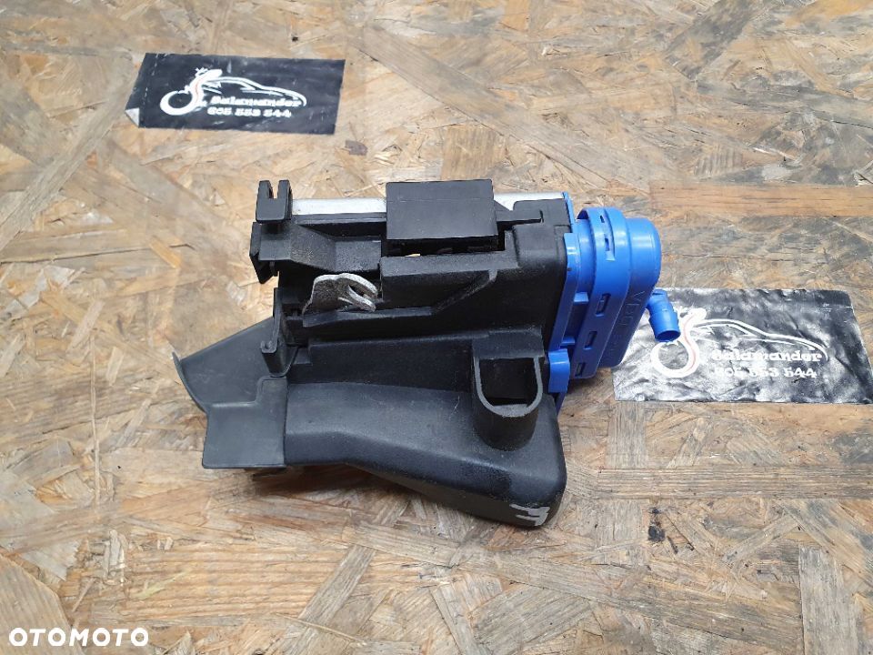 Zamek  8D0839015A 8D0839016A Drzwi Lewy Prawy Tylny Tyl Audi A4 B5 Sedan Kombi - 6