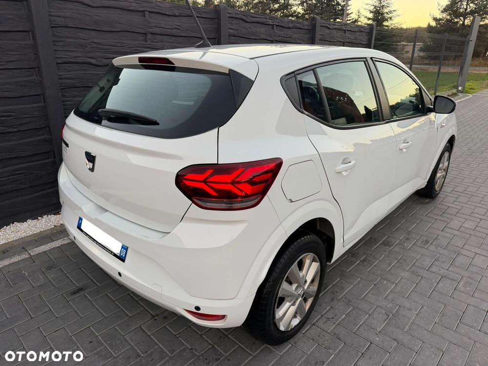 Dacia Sandero TCe 100 Essential - 31