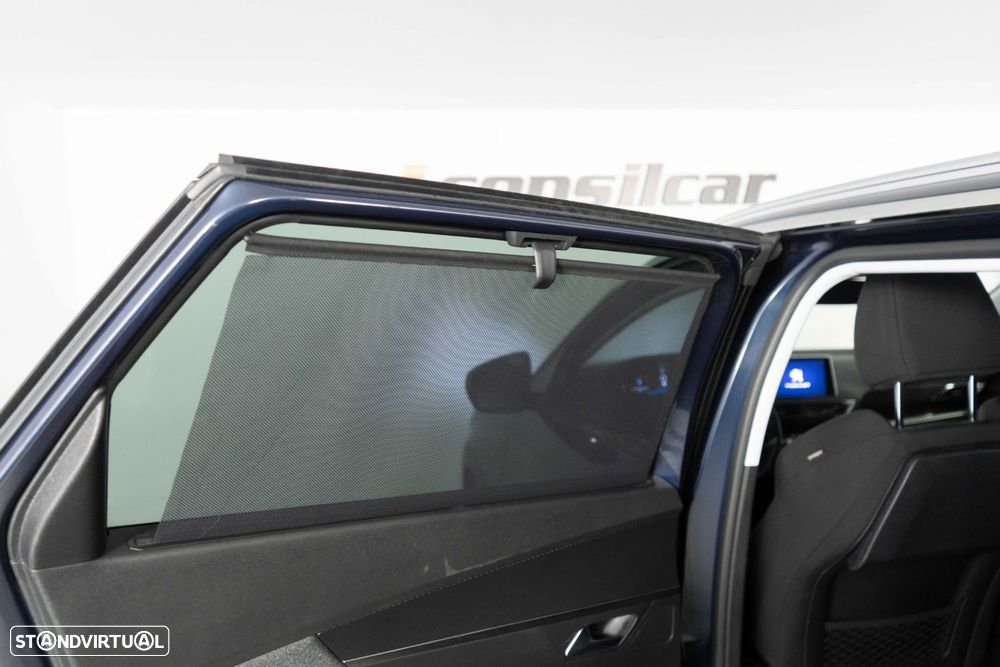 Peugeot 5008 1.2 PureTech Allure EAT8 - 32