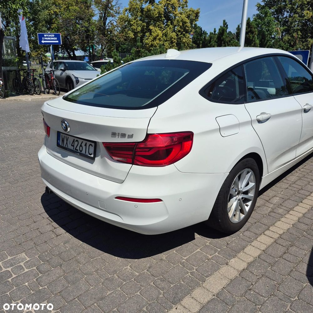 BMW Seria 3 318d Business Edition - 4
