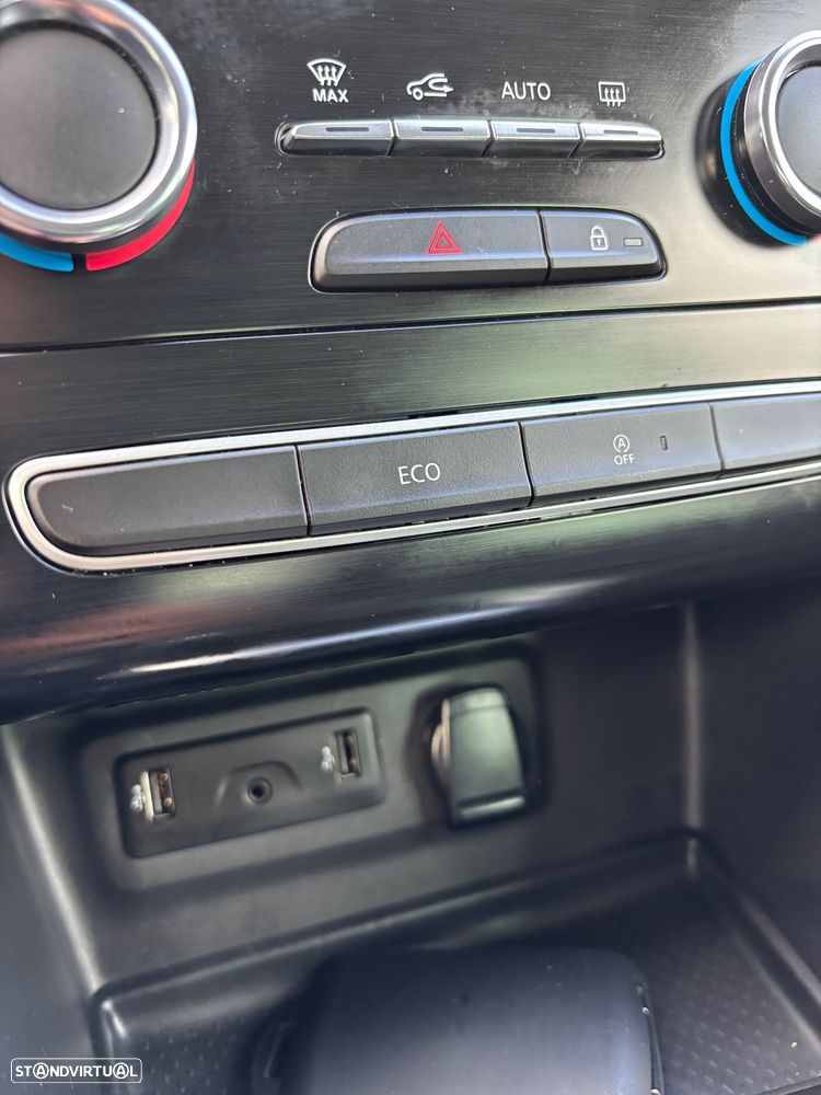 Renault Mégane TCe 140 GPF BOSE EDITION - 25