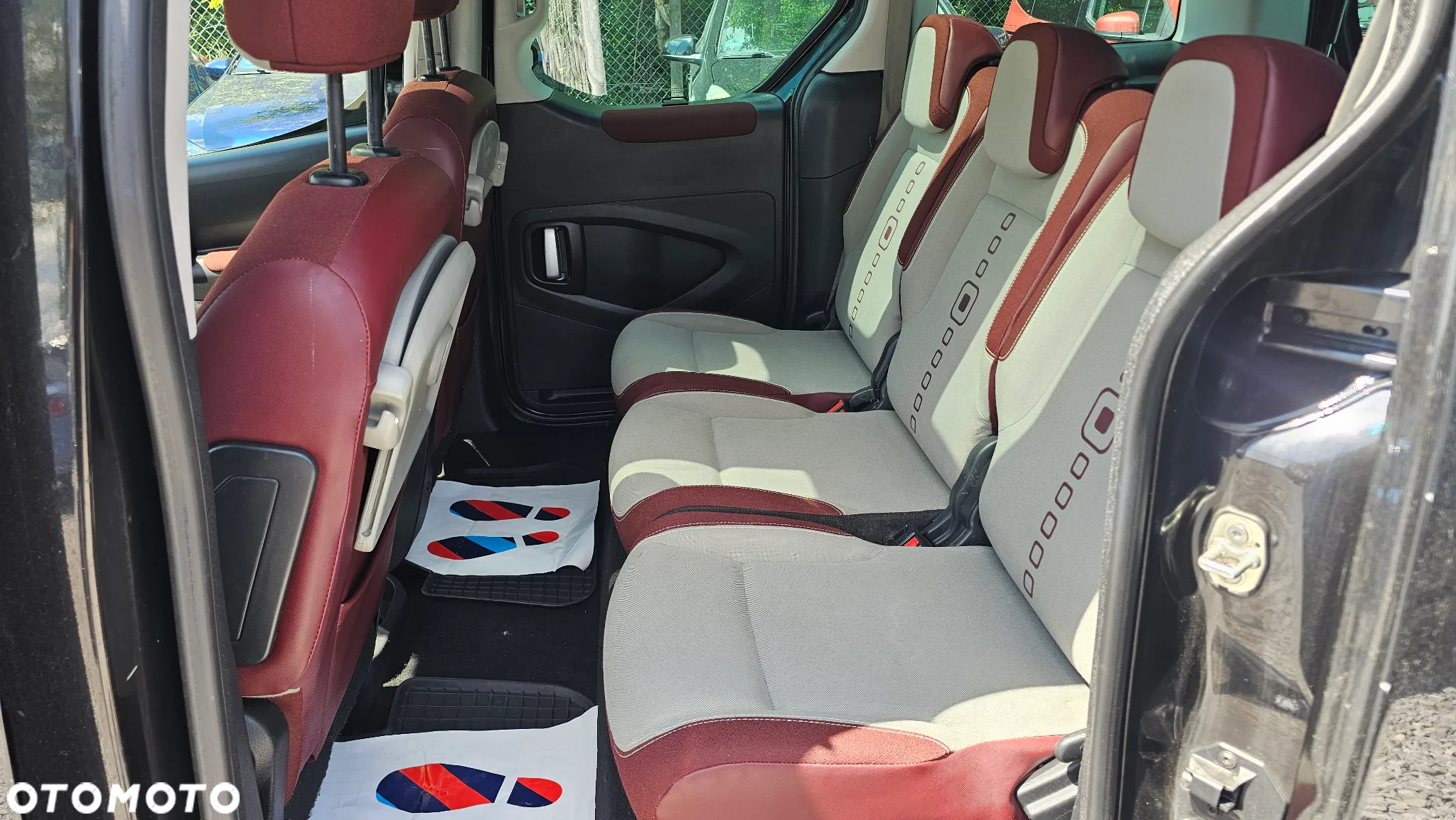 Citroën Berlingo Multispace VTi 120 SELECTION - 17