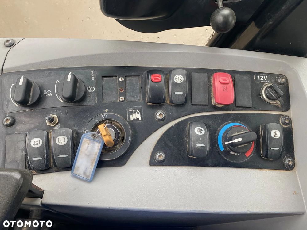 Caterpillar CAT 907H2, 2014 ROK, 6000 MTH, ŁYŻKA OTWIERANA + WIDŁY, z NIEMIEC, SUPER STAN, - 22