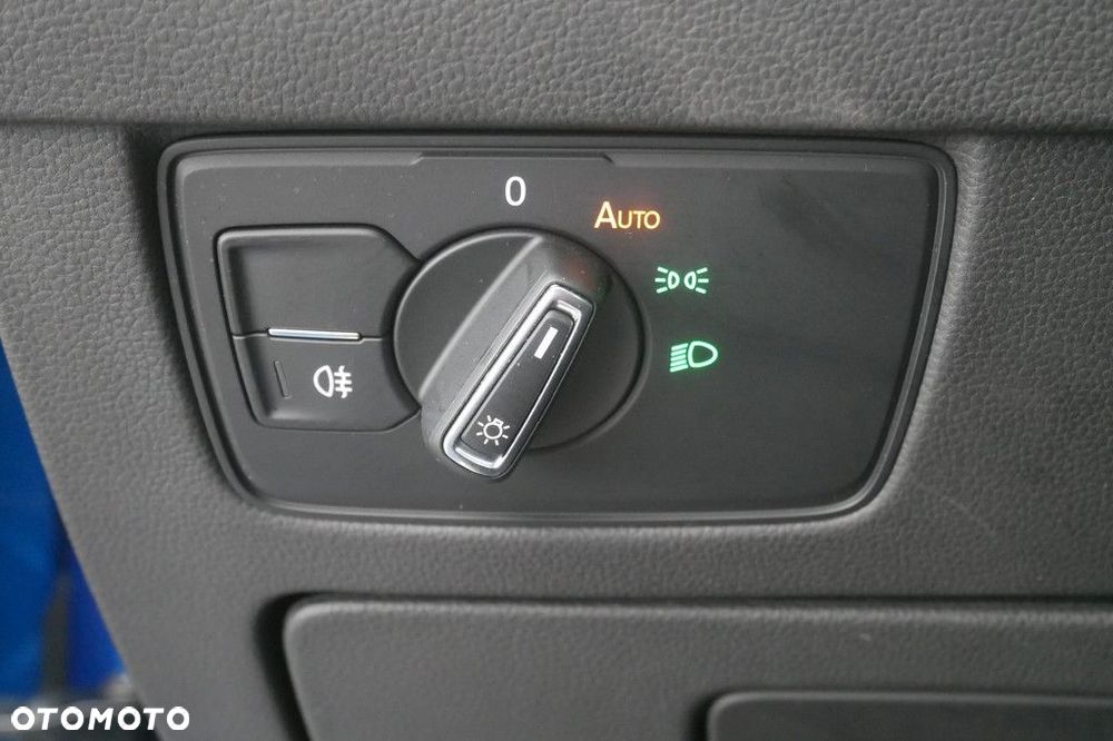 Volkswagen Arteon 2.0 TSI Elegance DSG - 26