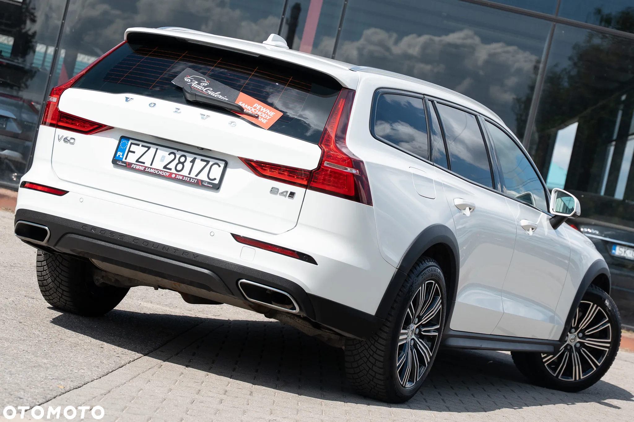Volvo V60 Cross Country B4 D AWD Geartronic Pro - 7