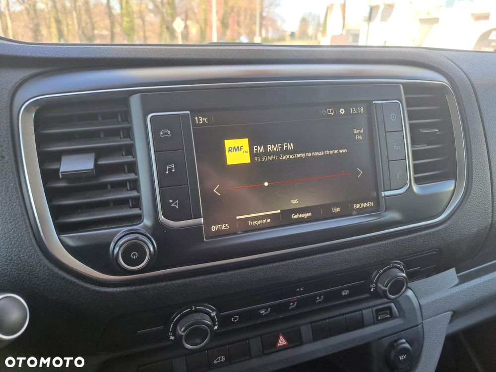 Opel vivaro - 16