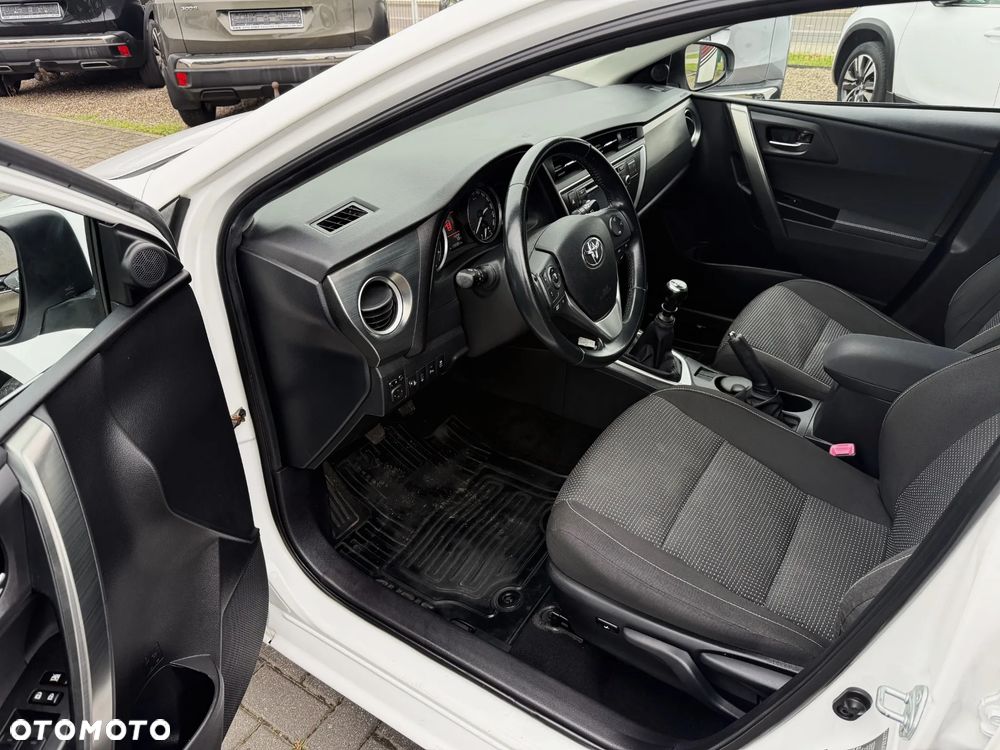 Toyota Auris 1.33 Dual-VVT-i Comfort - 7