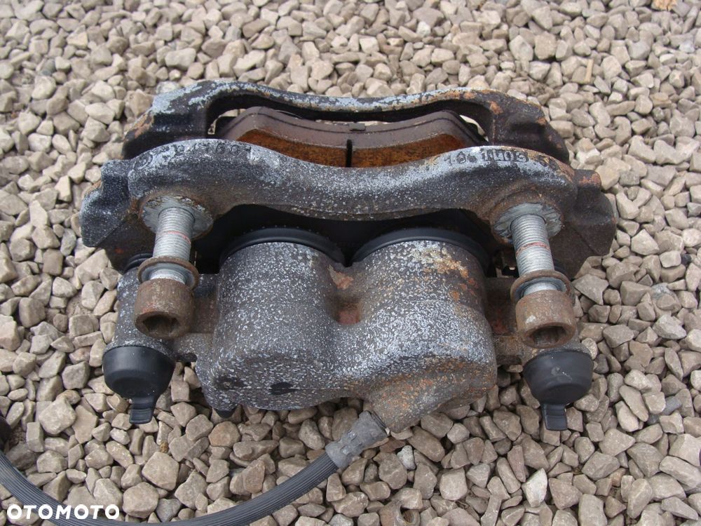 zacisk prawy przód ducato boxer jumper koła 16 46+52/32 - 6