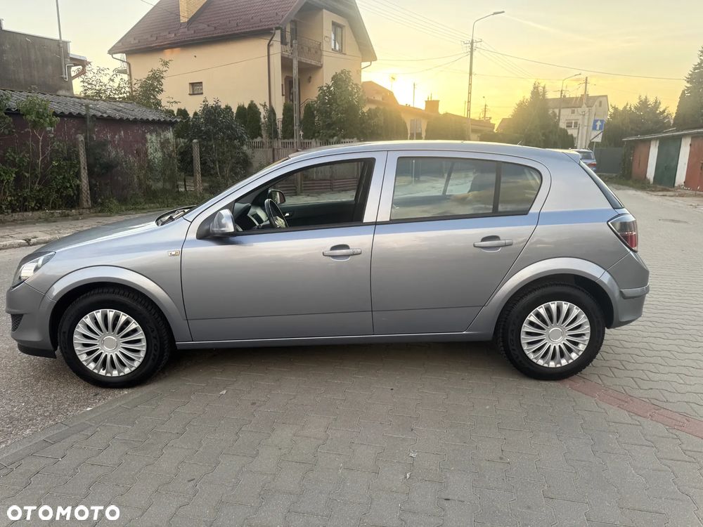 Opel Astra III 1.4 Enjoy - 2