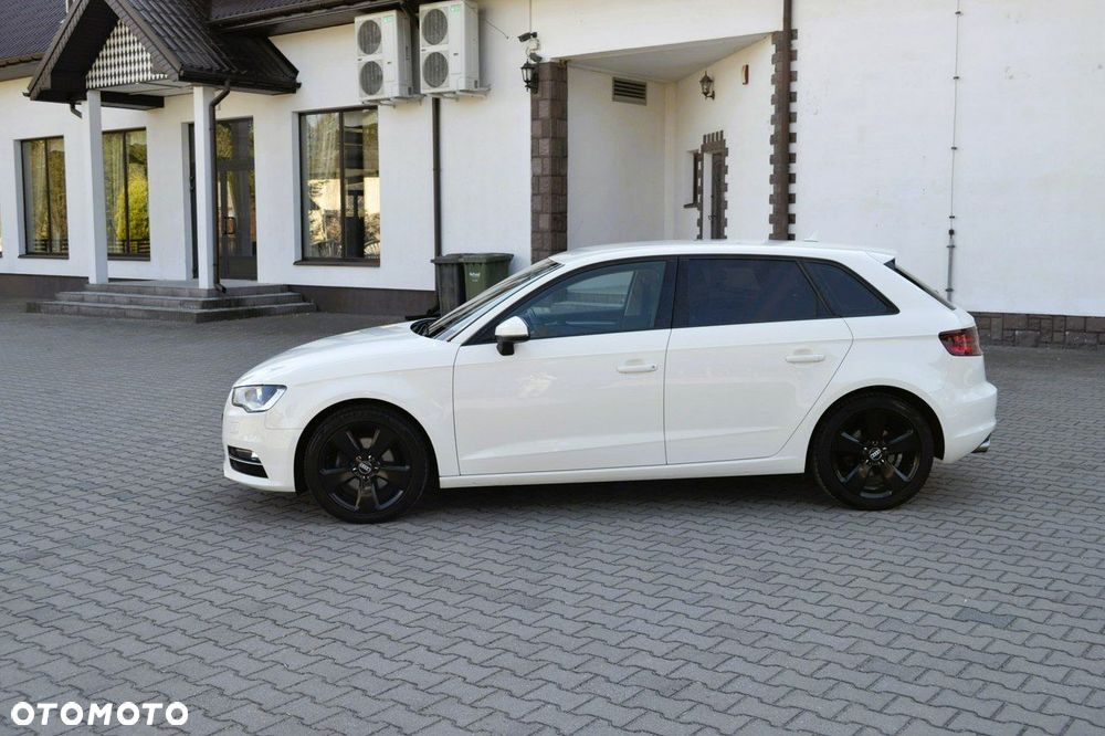 Audi A3 Sportback 2.0 TDI S tronic design - 7